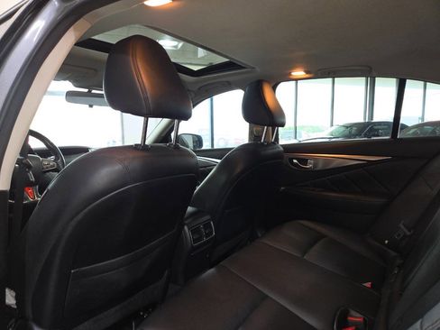 Used 2015 INFINITI Q50 w/ Moonroof Package RWD image 23