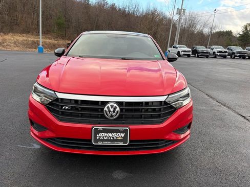 Used 2019 Volkswagen Jetta S image 9