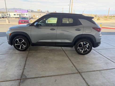 Used 2023 Chevrolet TrailBlazer RS image 6