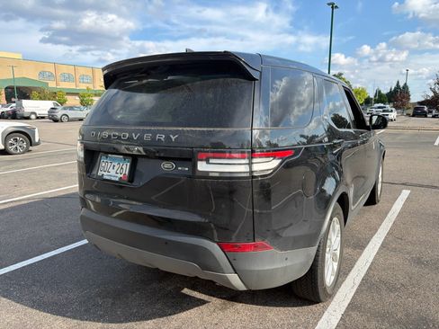 Used 2020 Land Rover Discovery SE AWD/4WD image 5