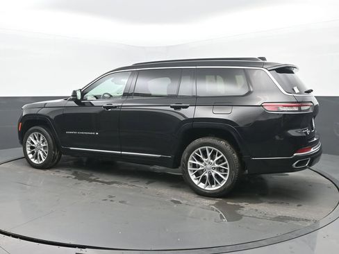 Used 2024 Jeep Grand Cherokee L Summit image 3