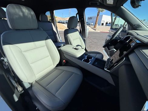 New 2026 GMC Acadia Elevation w/ Elevation Premium Package image 21