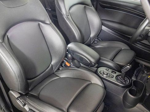 Used 2023 MINI Cooper SE FWD image 33