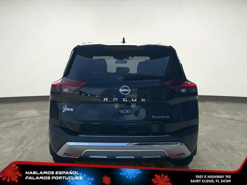 Used 2023 Nissan Rogue Platinum FWD image 5