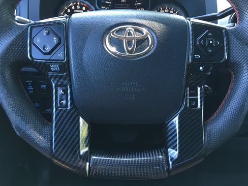 Used 2019 Toyota Tundra SR5 AWD/4WD image 14