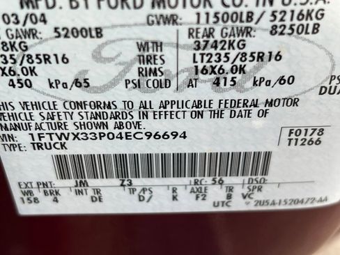 Used 2004 Ford F350 XLT image 27