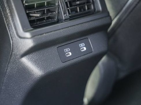 Used 2025 Honda Accord SE image 33