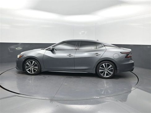 Used 2020 Nissan Maxima 3.5 SL w/ Floor Mat Group image 2