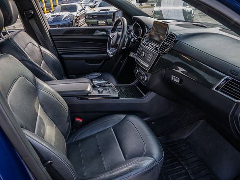 Used 2019 Mercedes-Benz GLE 43 AMG 4MATIC Coupe w/ Premium 3 Package image 19