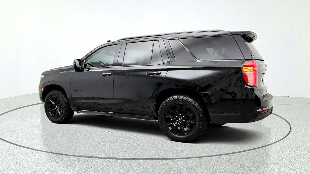 Used 2022 Chevrolet Tahoe Z71 w/ Z71 Off-Road Package AWD/4WD image 7
