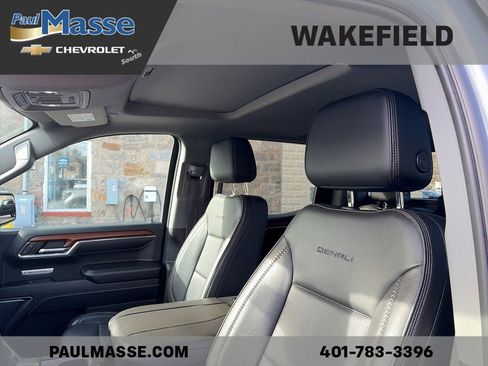 Used 2023 GMC Sierra 1500 Denali image 8