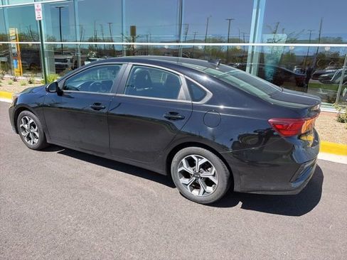 Used 2021 Kia Forte LXS FWD image 18