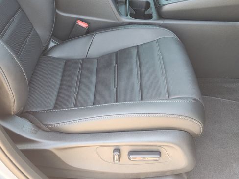 Used 2026 Honda CR-V EX-L image 28