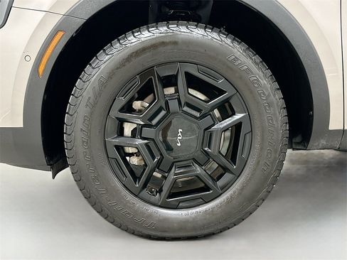 Used 2024 Kia Sorento SX Prestige image 34