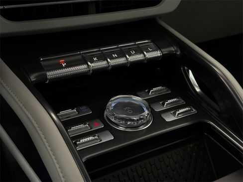 New 2026 Lincoln Nautilus Reserve image 28