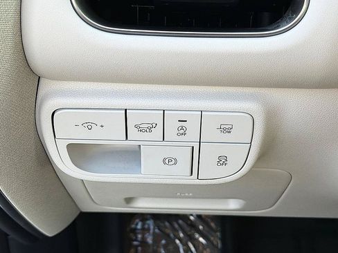 Certified 2026 Hyundai Palisade Calligraphy AWD/4WD image 19