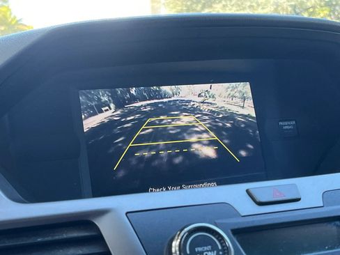 Used 2016 Honda Odyssey LX image 18