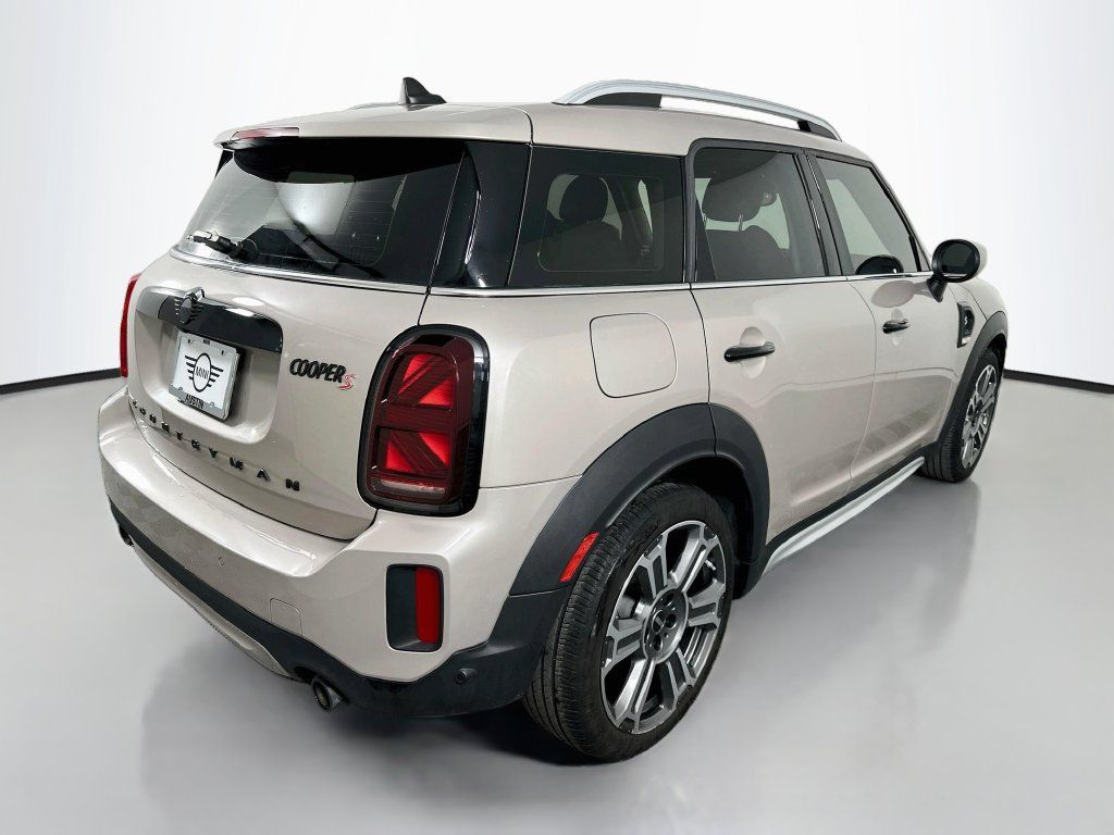 Used 2024 MINI Cooper Countryman S FWD image 5
