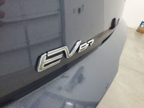 Used 2012 Fisker Karma EcoSport RWD image 9