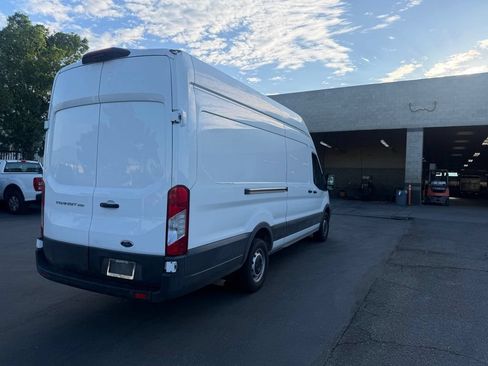 Used 2022 Ford Transit 250 148 High Roof Extended RWD image 3