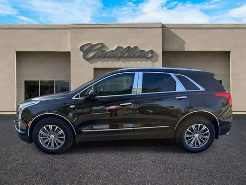 Used 2018 Cadillac XT5 Luxury w/ Driver Awareness Package FWD image 6