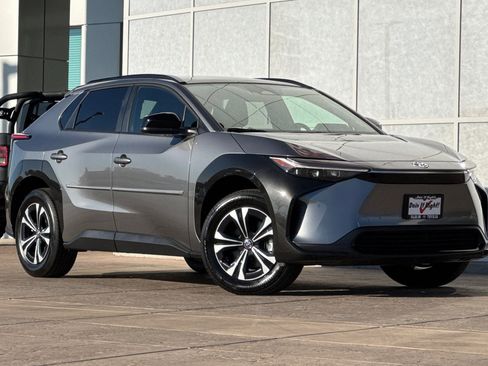 Certified 2025 Toyota bZ4X FWD image 2