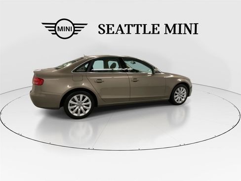 Used 2009 Audi A4 2.0T Premium Plus image 12