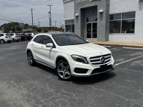 Used 2016 Mercedes-Benz GLA 250 4MATIC image 8