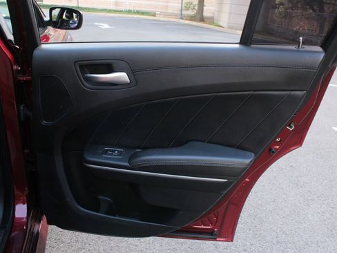 Used 2020 Dodge Charger Scat Pack w/ Dynamics Package RWD image 23