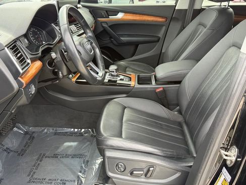 Used 2021 Audi Q5 2.0T Premium AWD/4WD image 17