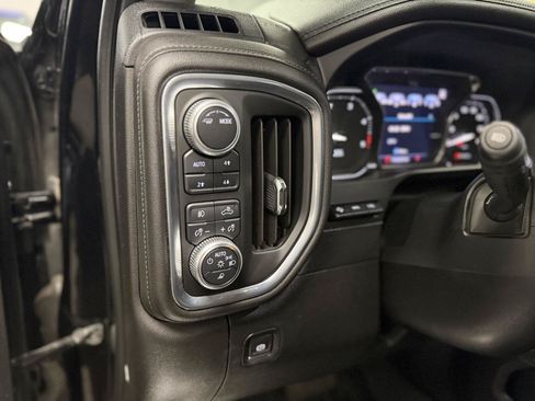 Used 2020 GMC Sierra 3500 Denali w/ Denali Ultimate Package AWD/4WD image 21