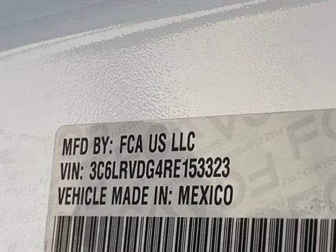 Used 2024 RAM ProMaster 2500 w/ Convenience Group FWD image 30