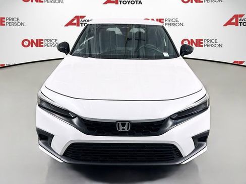 Used 2024 Honda Civic Sport image 2