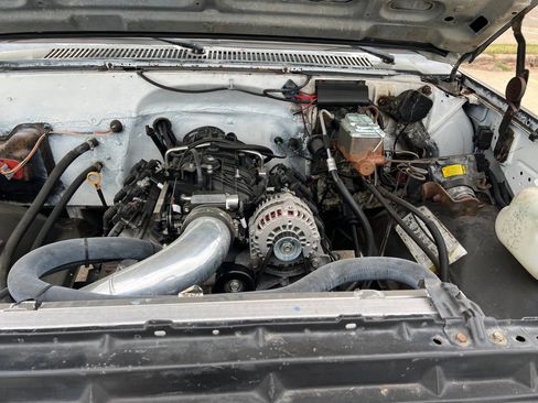 Used 1988 Chevrolet Silverado 3500 2WD Regular Cab image 8