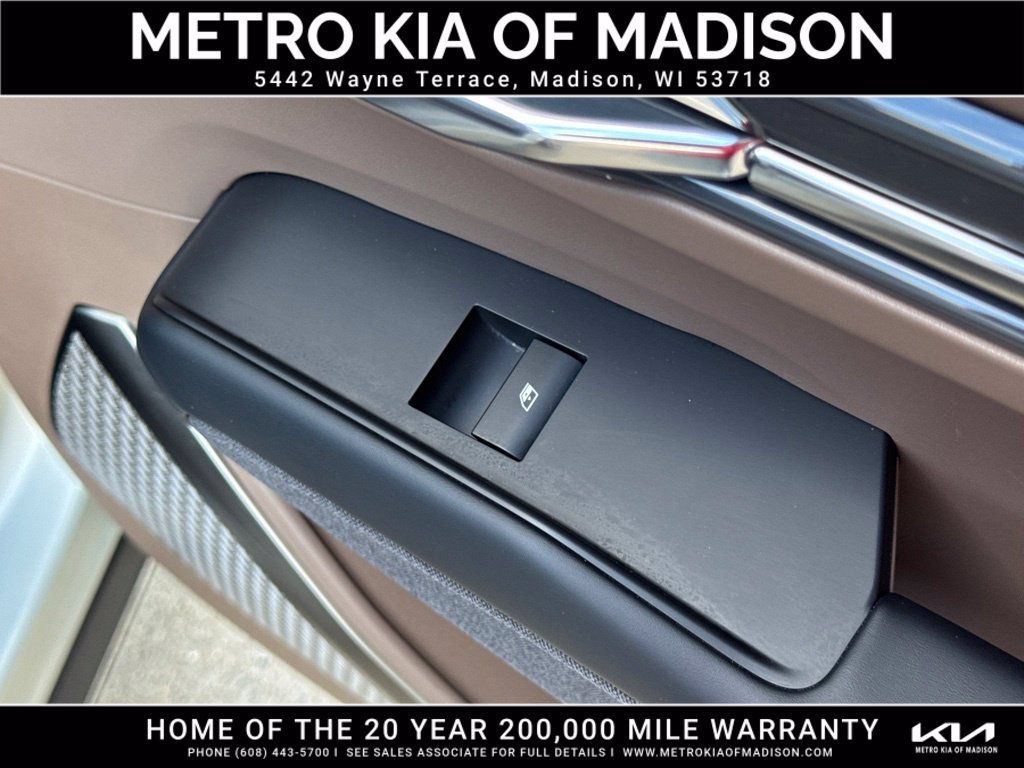 Used 2024 Kia EV9 Land AWD/4WD image 49