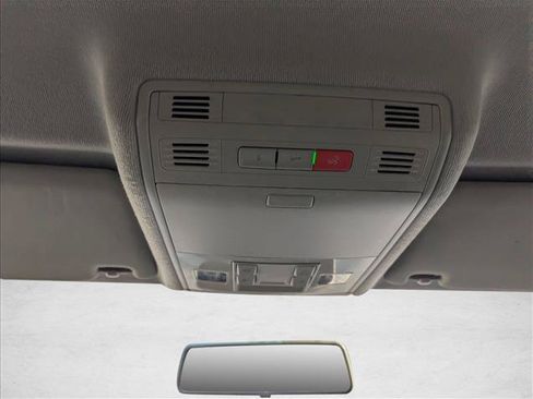Used 2022 Volkswagen Tiguan S FWD image 20