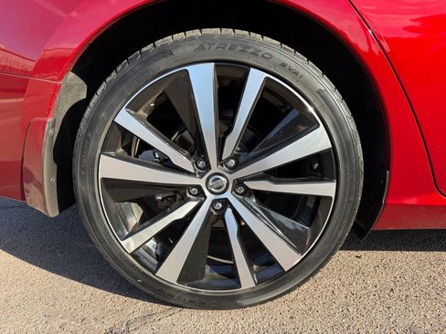 Used 2020 Nissan Altima 2.0 Platinum image 12