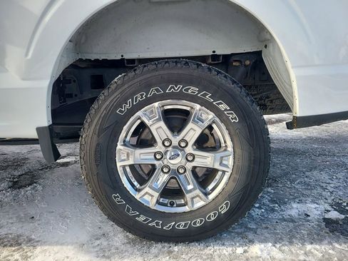 Used 2021 Ford F150 XLT w/ Equipment Group 302A High AWD/4WD image 16