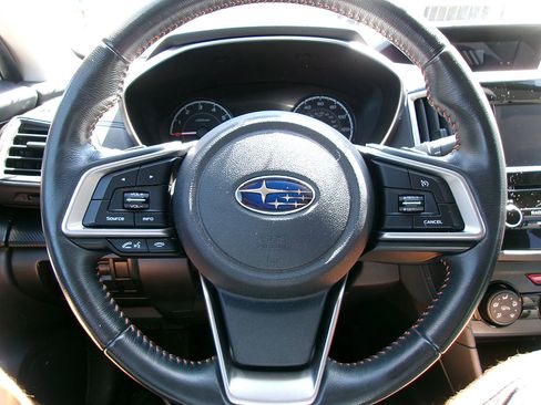 Used 2019 Subaru Crosstrek 2.0i Premium AWD/4WD image 13