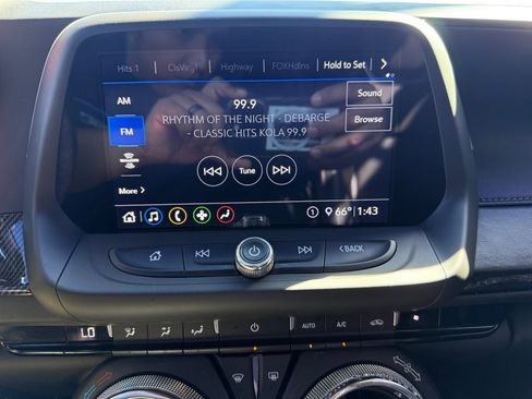 Used 2020 Chevrolet Camaro SS image 14