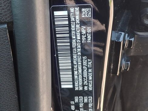 Used 2018 Jeep Renegade Latitude w/ Cold Weather Group AWD/4WD image 26