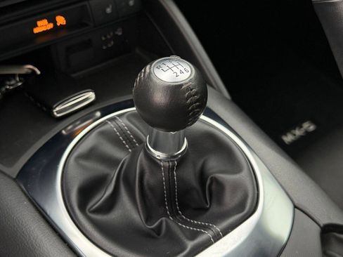 Used 2020 MAZDA MX-5 Miata RF Club image 17