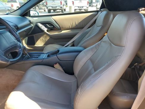 Used 1995 Chevrolet Camaro Z28 RWD image 15