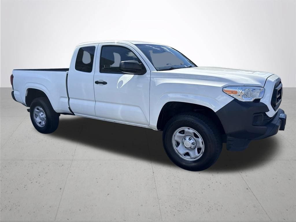 Used 2022 Toyota Tacoma SR RWD image 4