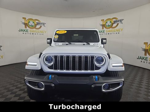 Certified 2024 Jeep Wrangler Unlimited Sahara w/ Safety Group AWD/4WD image 3