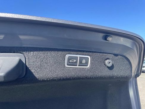 Used 2023 Genesis G70 3.3T w/ Sport Prestige Package AWD/4WD image 9