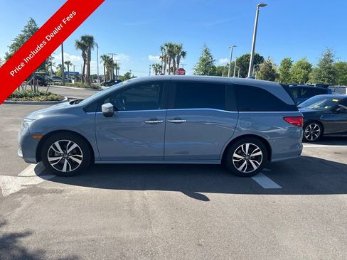 Used 2023 Honda Odyssey Touring image 2