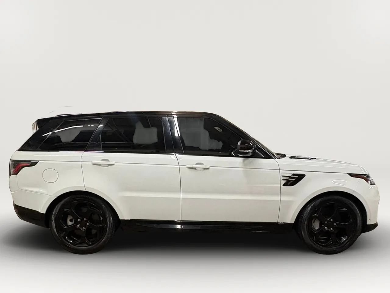 Used 2019 Land Rover Range Rover Sport HSE AWD/4WD image 6