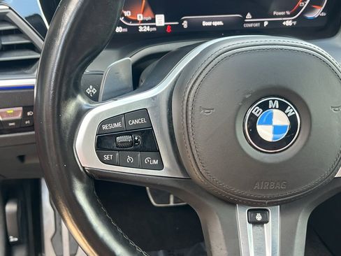 Used 2023 BMW M440i Convertible w/ Premium Package image 34