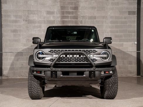 Used 2024 Ford Bronco Badlands AWD/4WD image 3